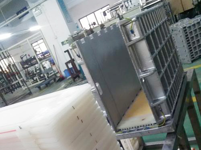 定期對edi模塊設備進行大流量、低壓力、低PH值的沖洗有利